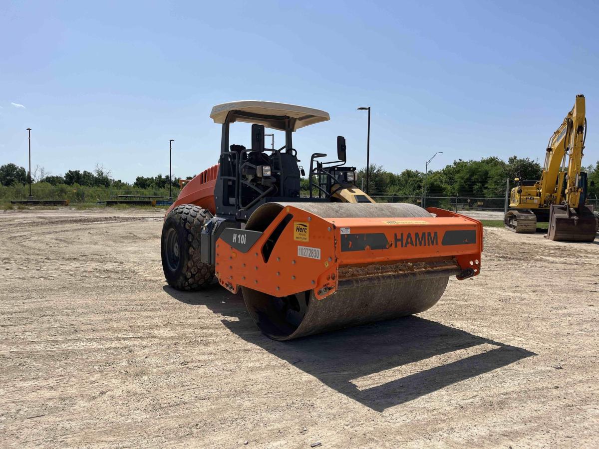 2019 Hamm H10i-4
