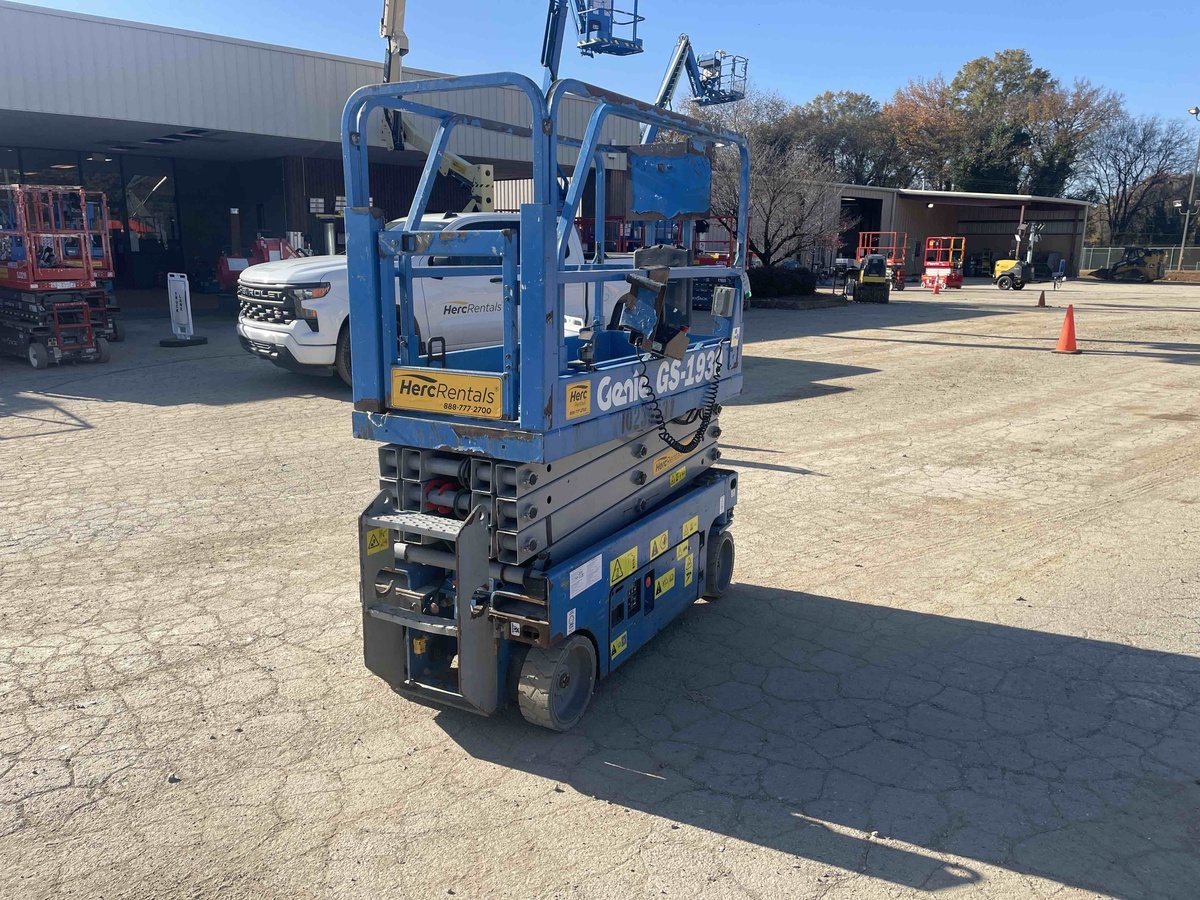 2018 Genie GS-1930-4