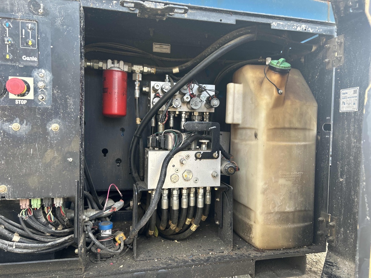 2018 Genie GS-3369 RT-8