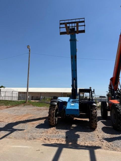 2018 Genie GTH 844