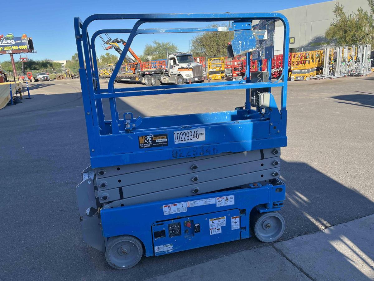 2017 Genie GS-1930