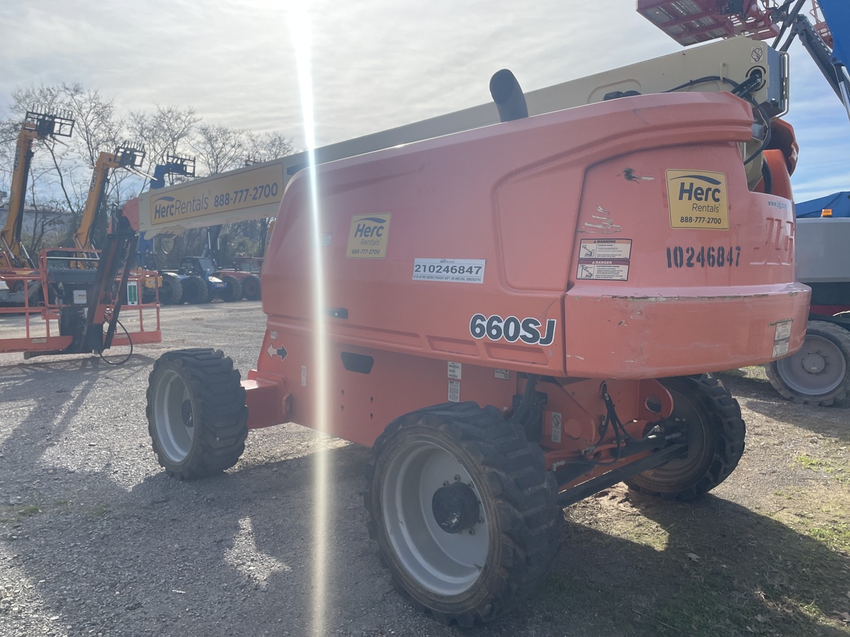 2018 JLG 660SJ-3