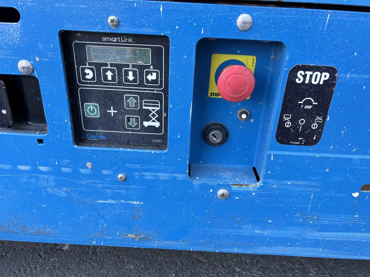 2018 Genie GS-3246-5