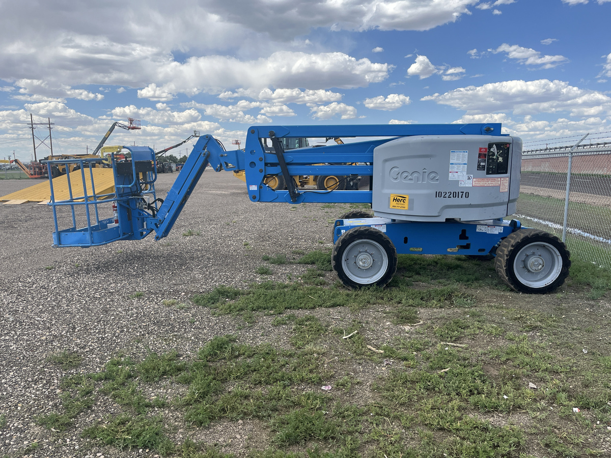 2017 Genie Z-45/25 RT-9