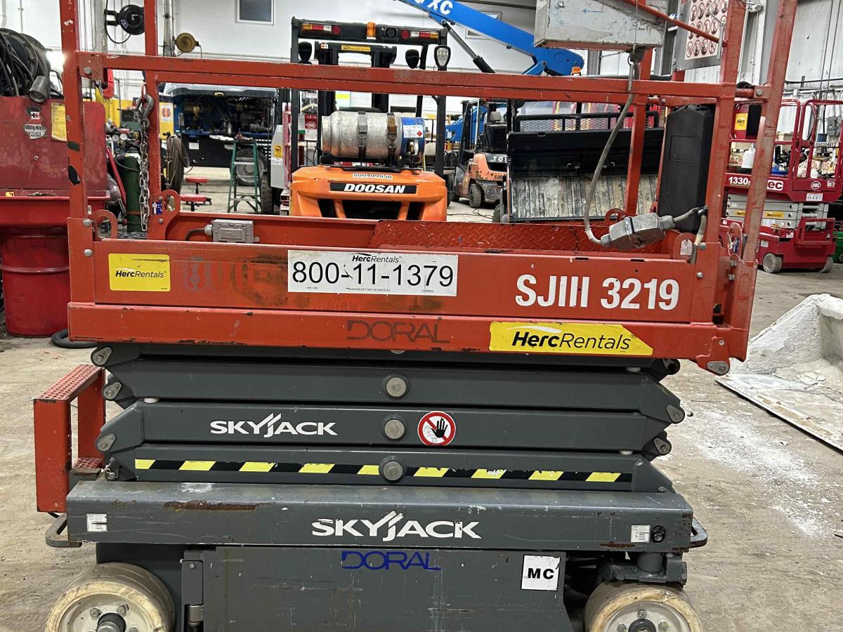 2016 Skyjack SJ3219