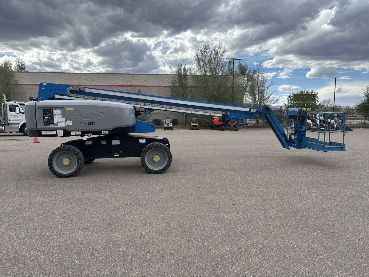 2018 Genie S-65