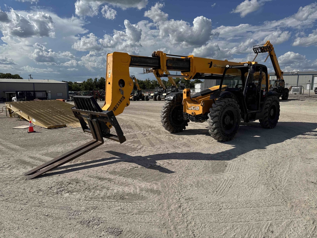 2018 JCB 509-42-3