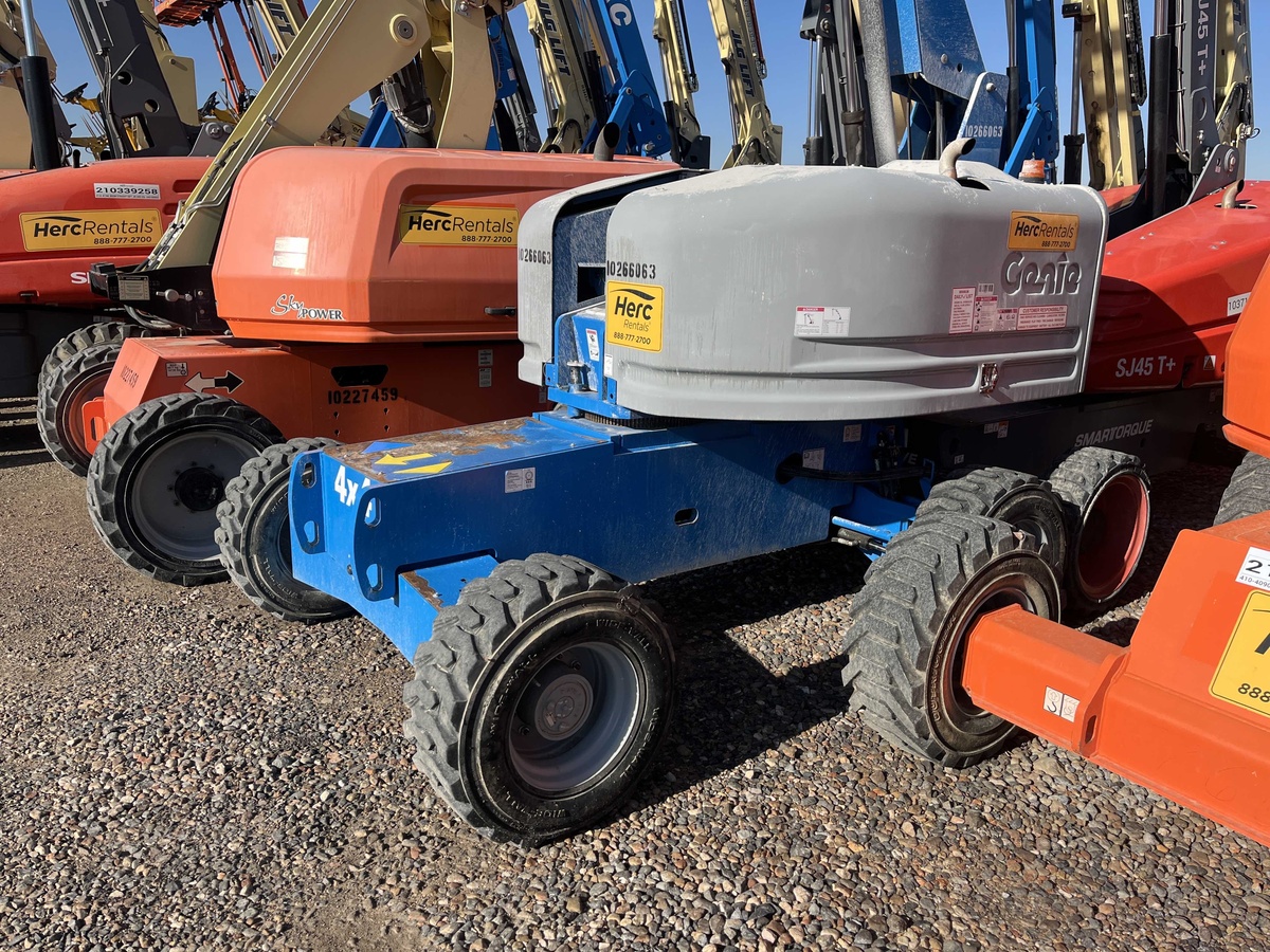 2018 Genie S-45