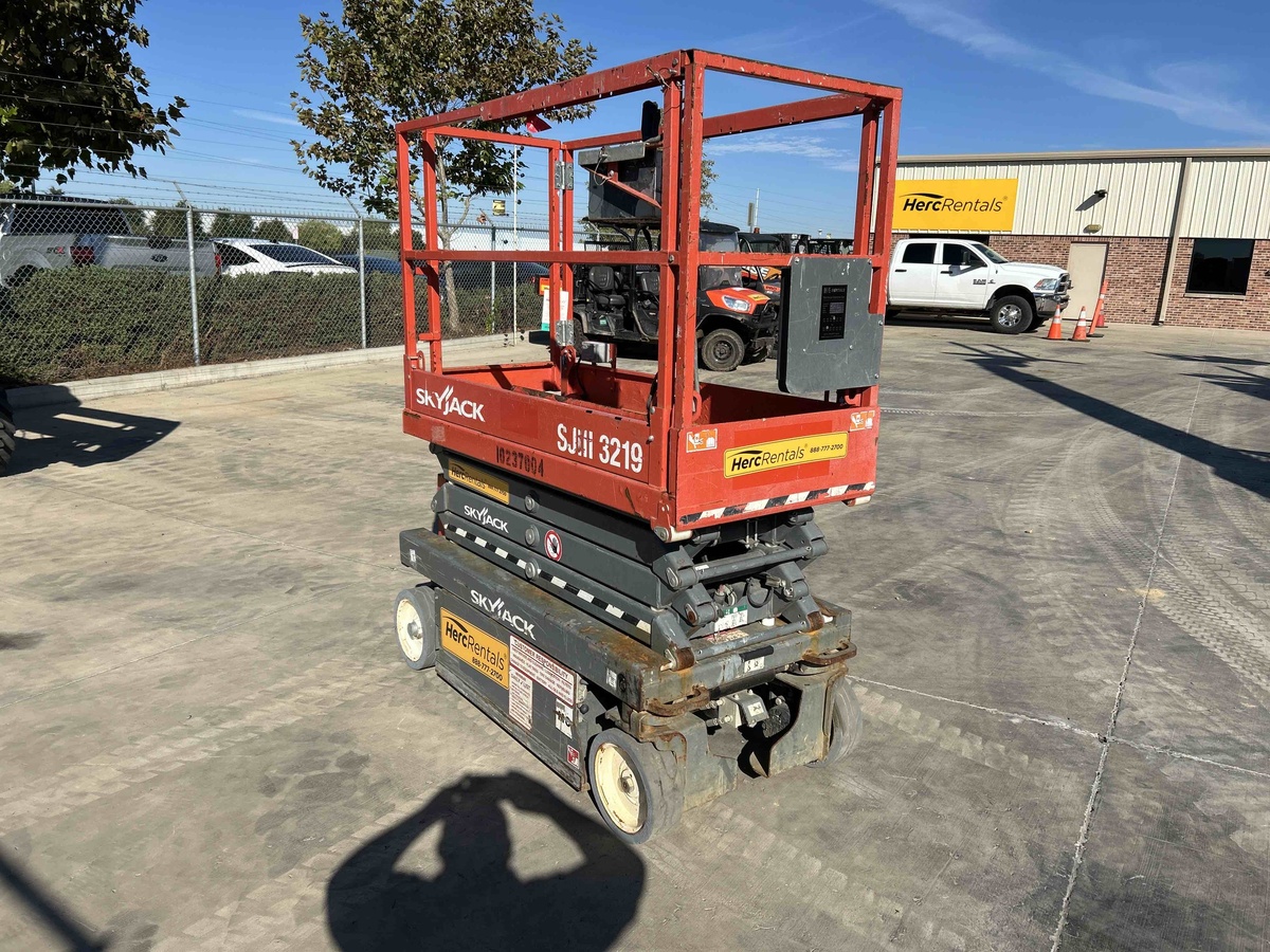 2018 Skyjack SJ3219-2