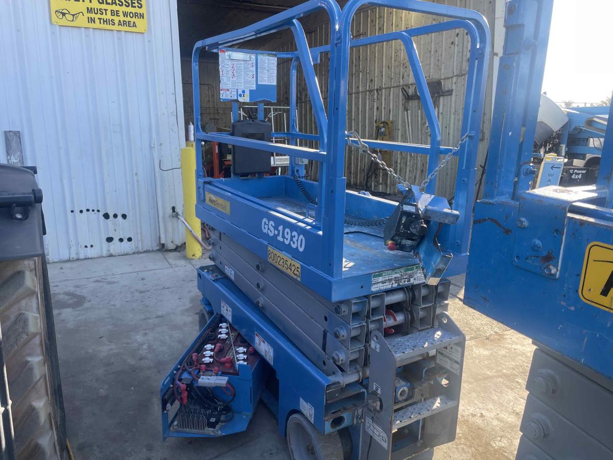 2018 Genie GS-1930-4