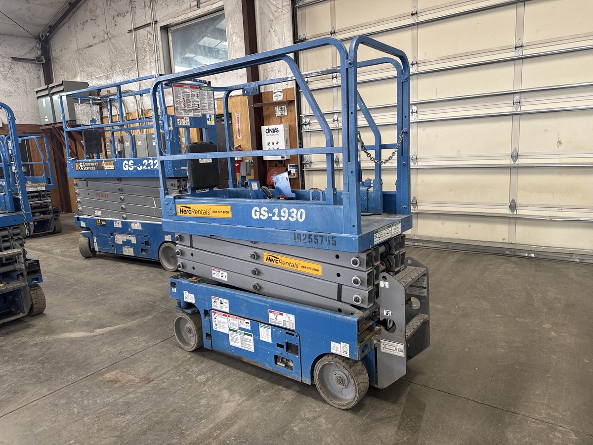2018 Genie GS-1930-4