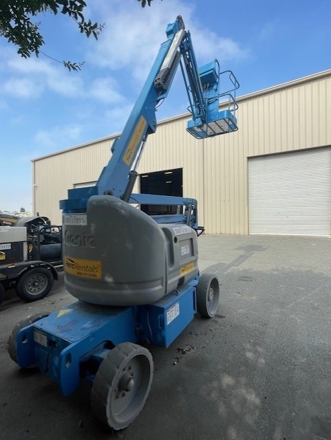 2011 Genie Z-40/23 N-6