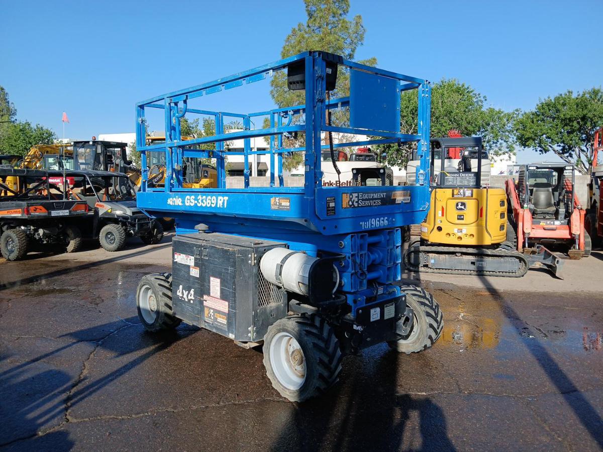 2016 Genie GS-3369 RT