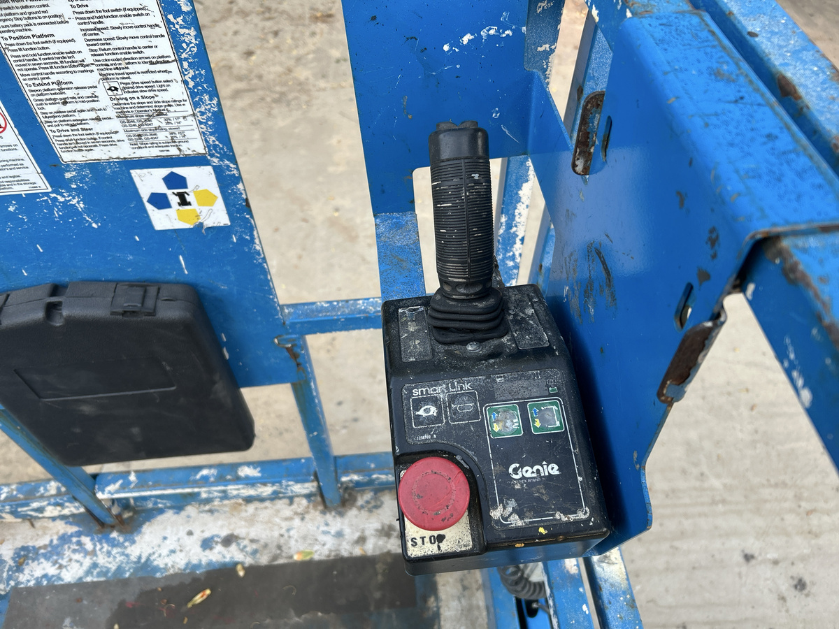 2017 Genie GS-2646-6