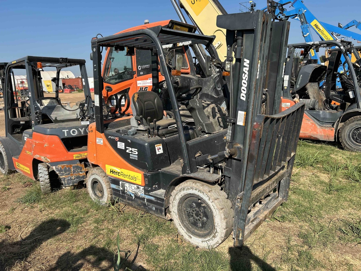 2017 Doosan G25P-5