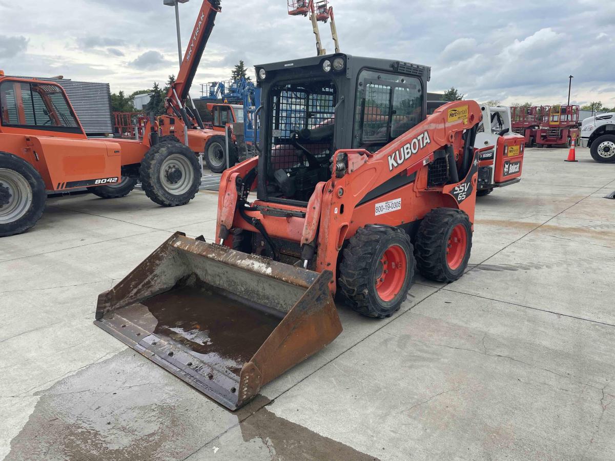 2017 Kubota SSV65