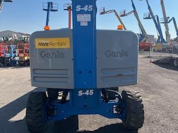 2019 Genie S-45