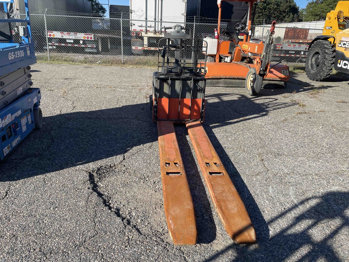 2020 Toyota 8HBE30-2