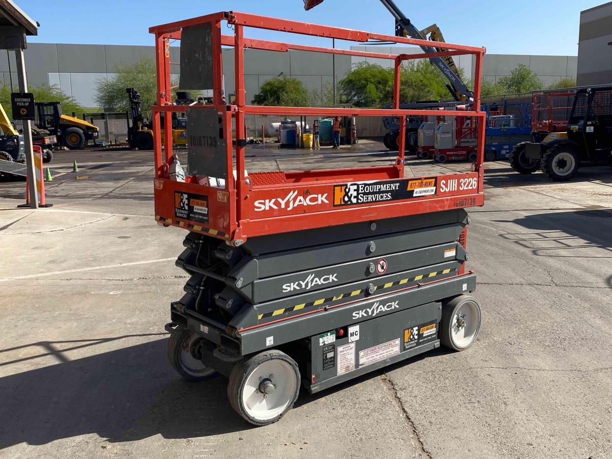 2016 Skyjack SJ3226