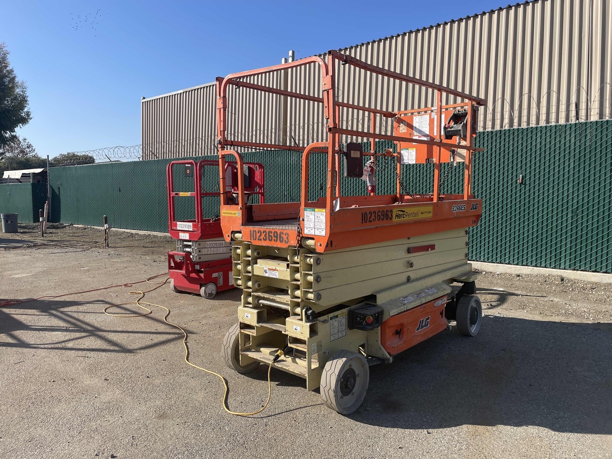 2018 JLG 3246ES-3