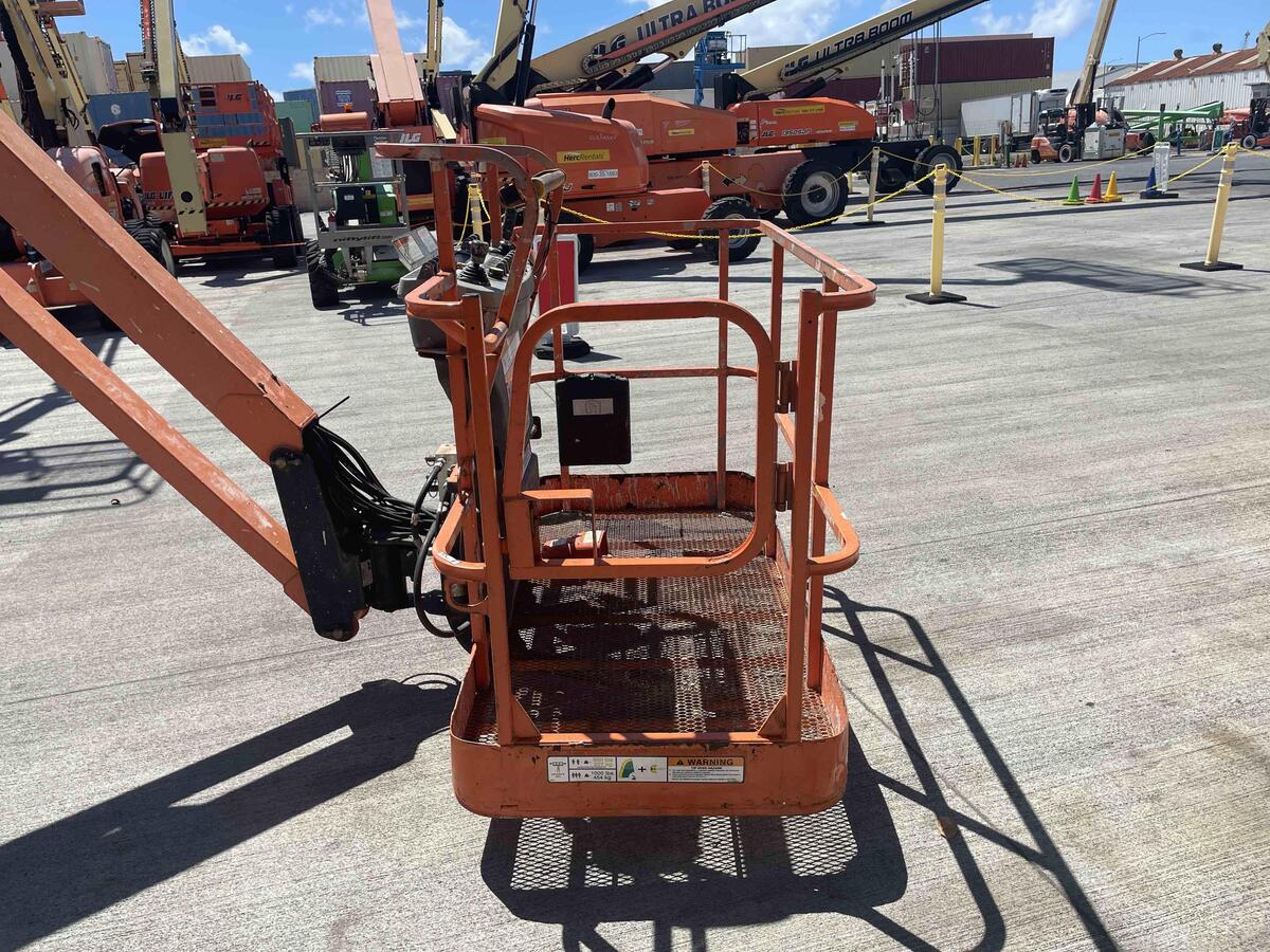 2017 JLG 1200SJP-10