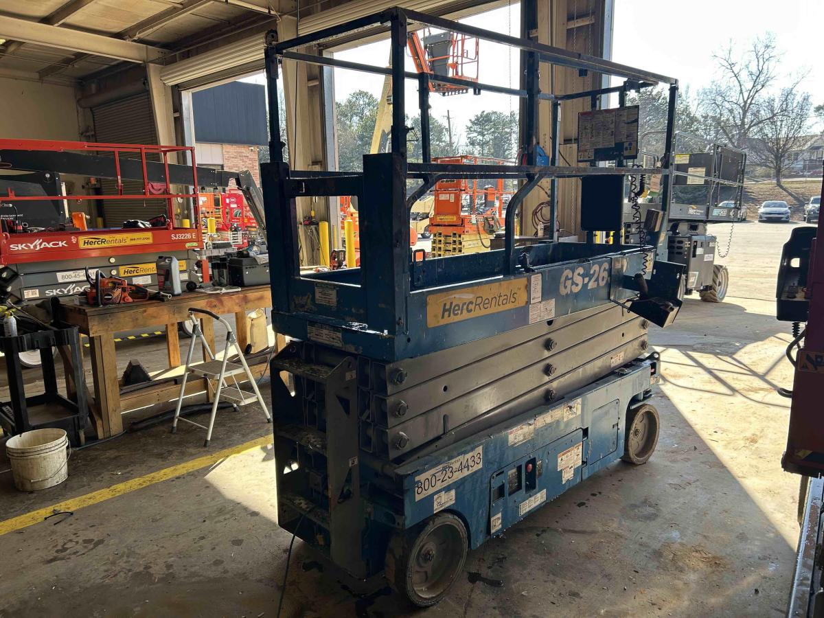 2018 Genie GS-2632