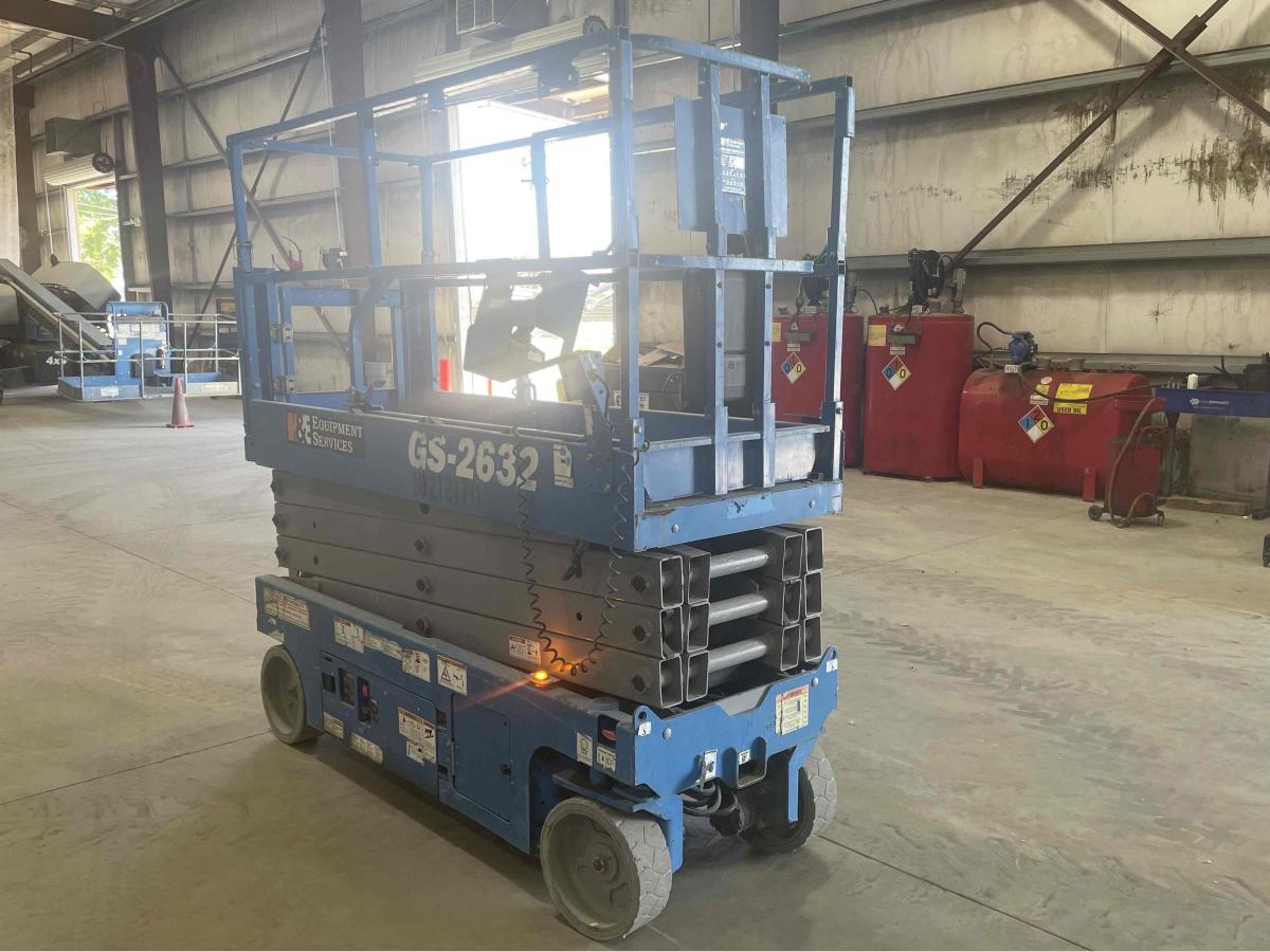2017 Genie GS-2632