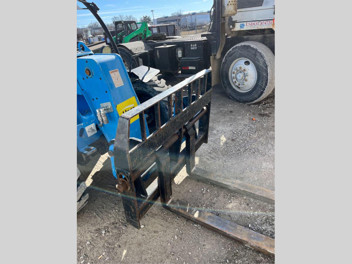 2018 Genie GTH-5519
