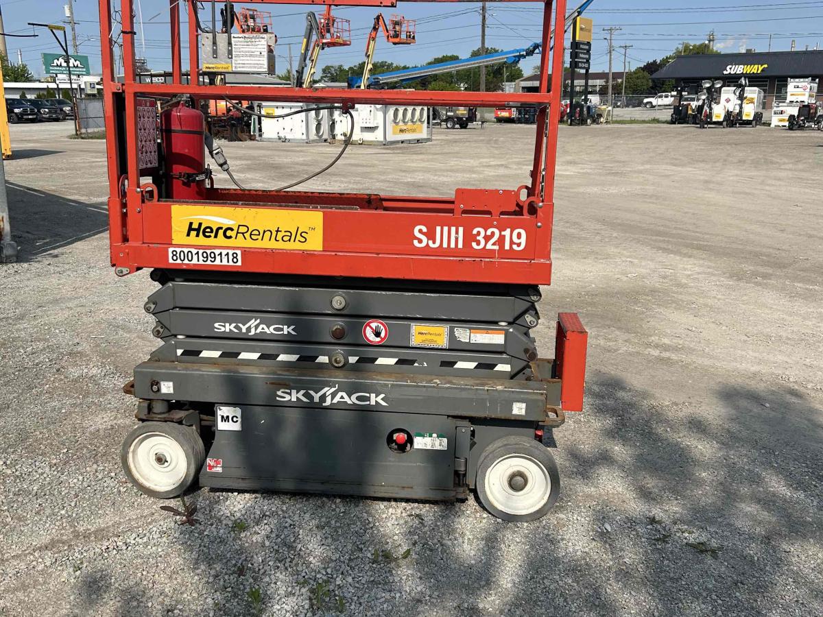 2018 Skyjack SJ3219-2