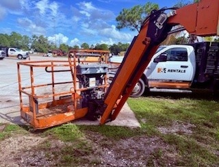 2018 JLG 660SJ-9