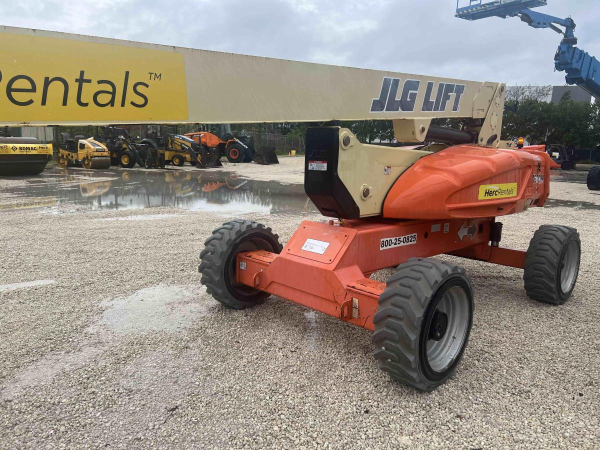 2018 JLG 1200SJP
