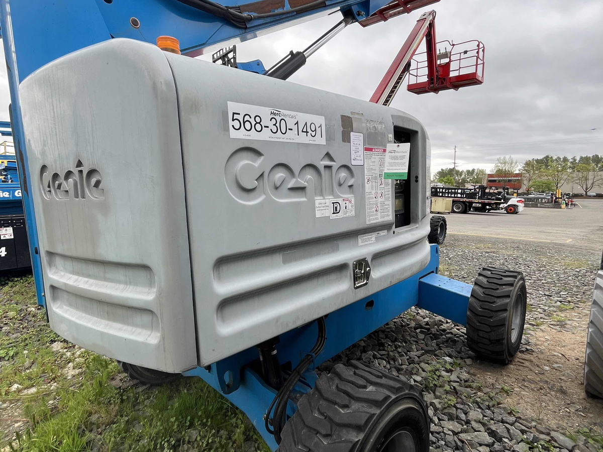 2018 Genie S-45-4