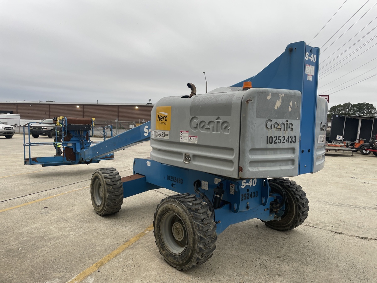 2018 Genie S-40-4