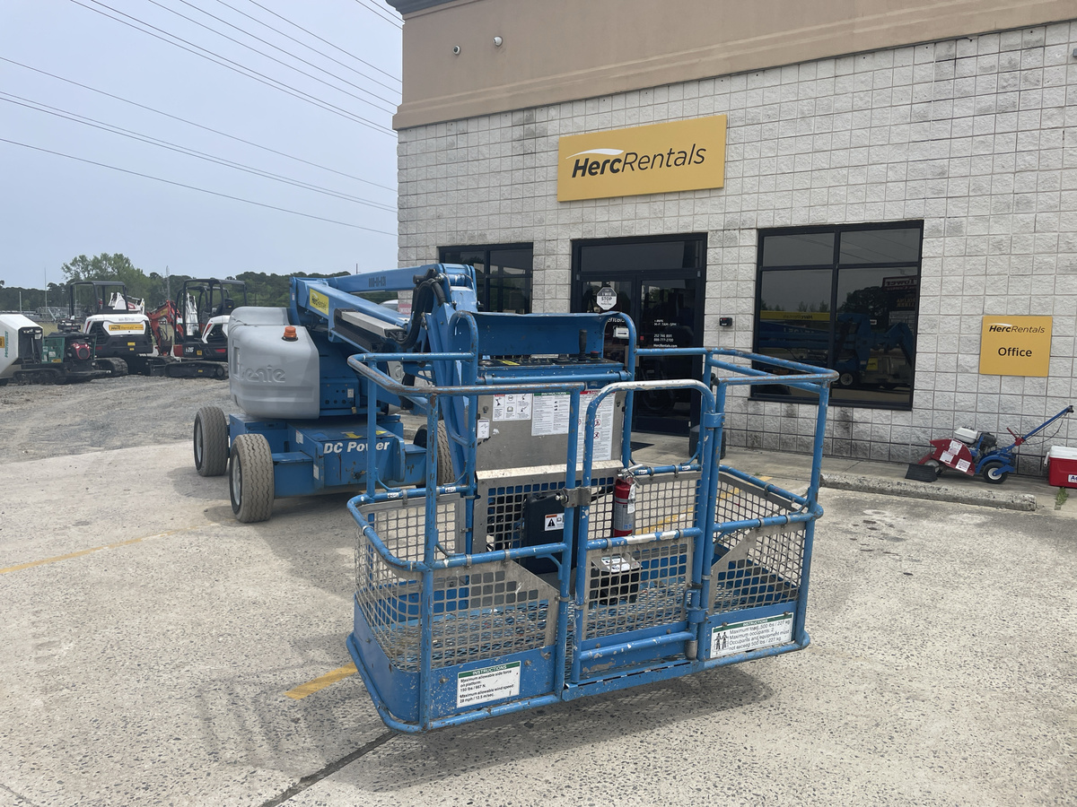 2013 Genie Z-45/25-3