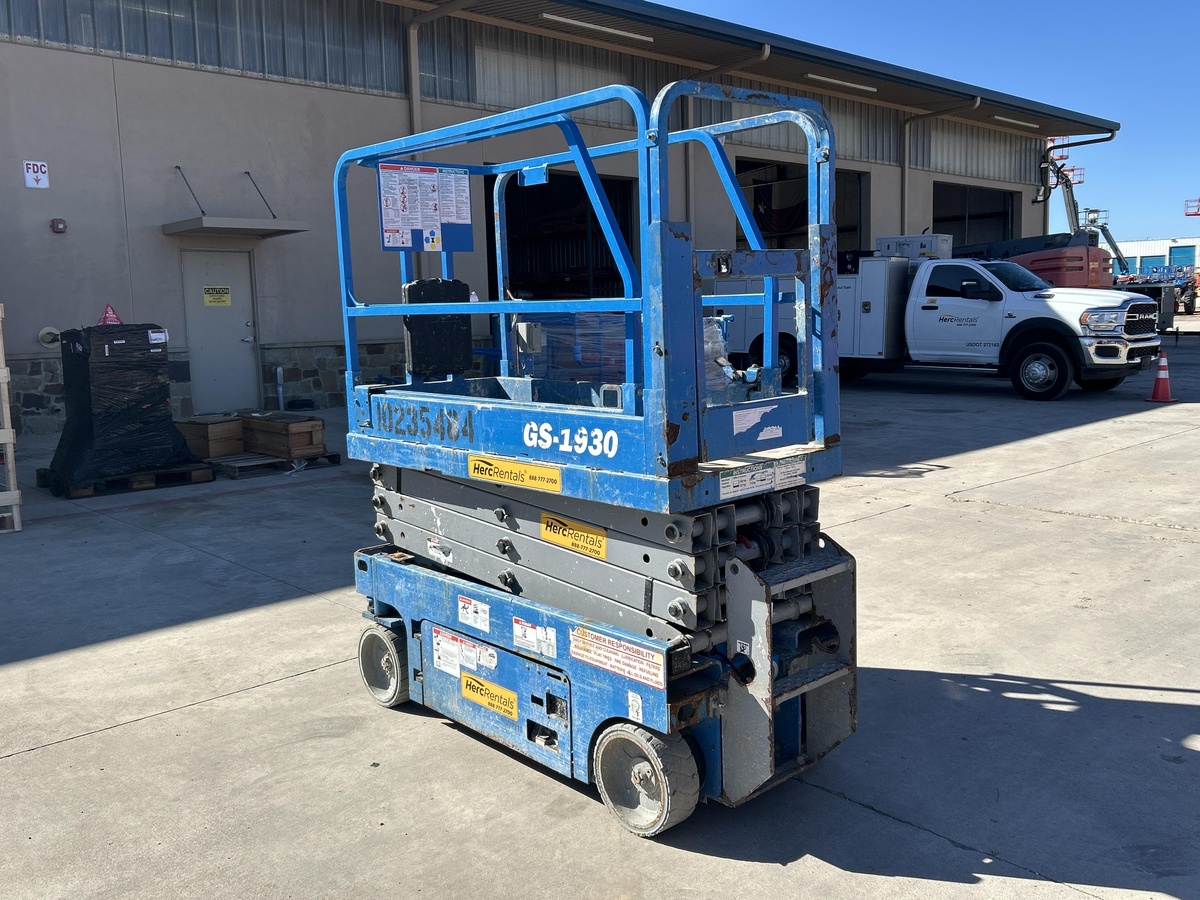 2018 Genie GS-1930-4