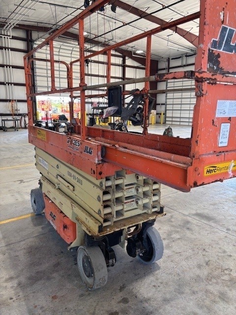 2016 JLG 2632ES-4