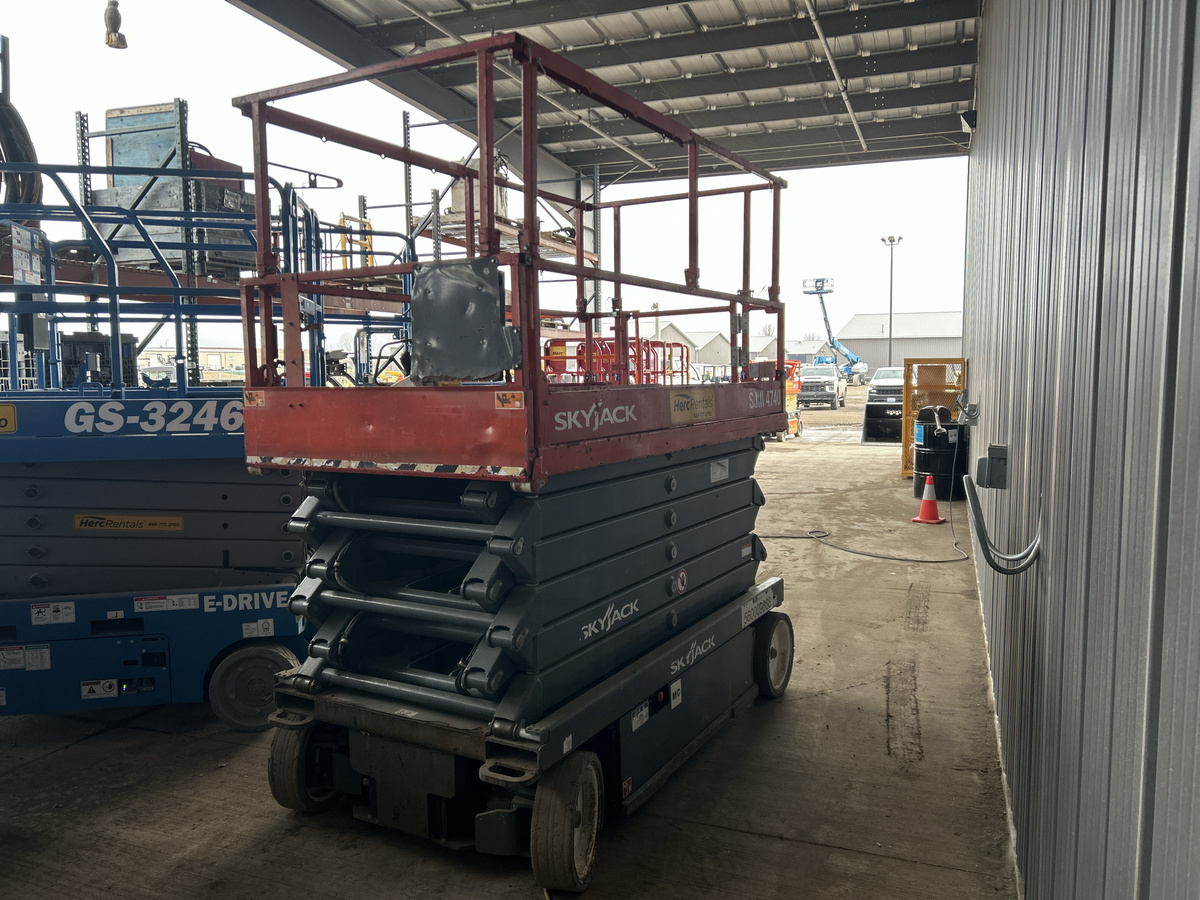 2018 Skyjack SJ4740-5