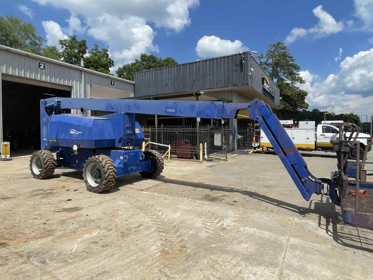 2016 JLG 800AJ-5