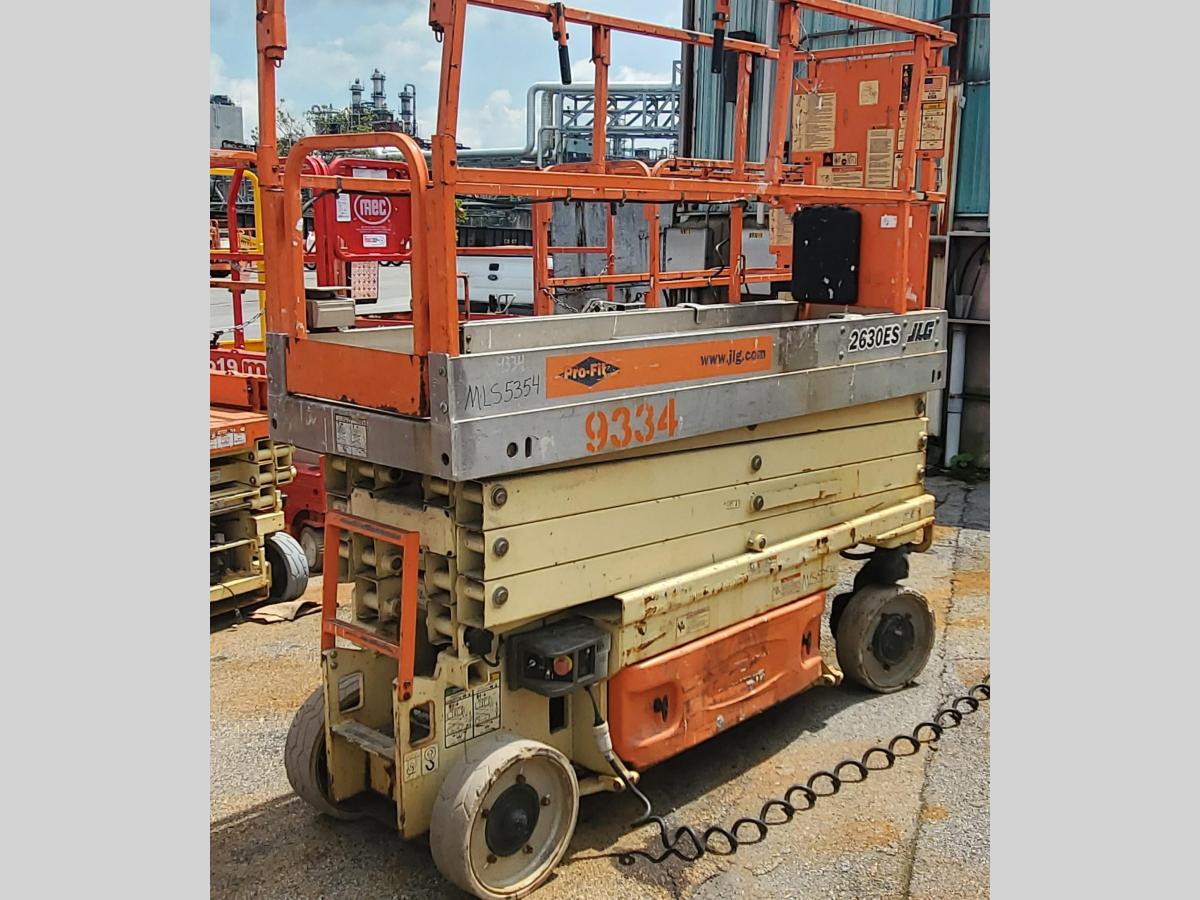 2008 JLG 2630ES