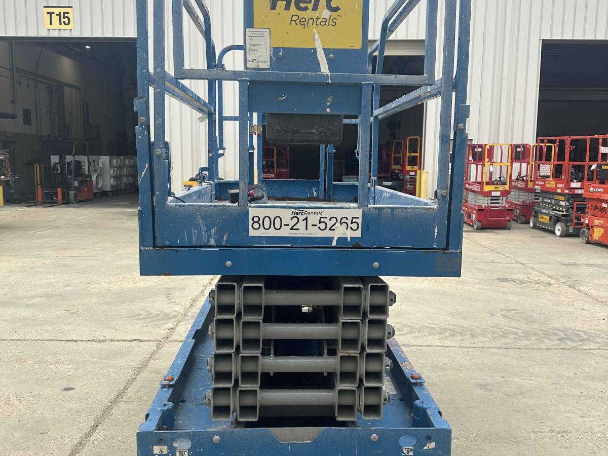 2018 Genie GS-3246-2