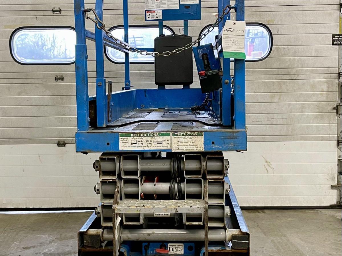 2018 Genie GS-1930