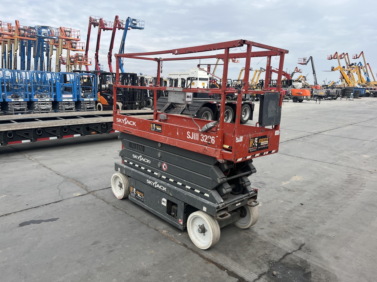 2016 Skyjack SJ3226