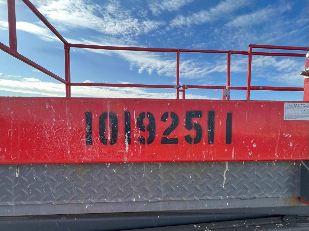 2016 Skyjack SJ8841 RT