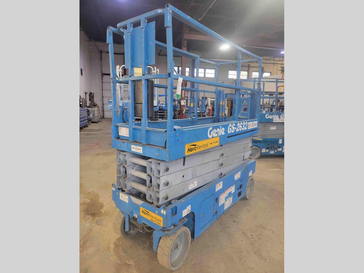 2013 Genie GS-2632