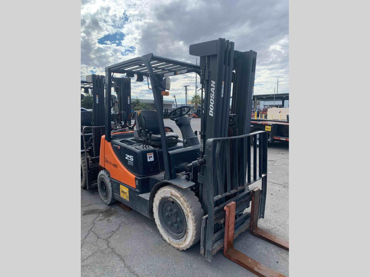 2017 Doosan G25P-5