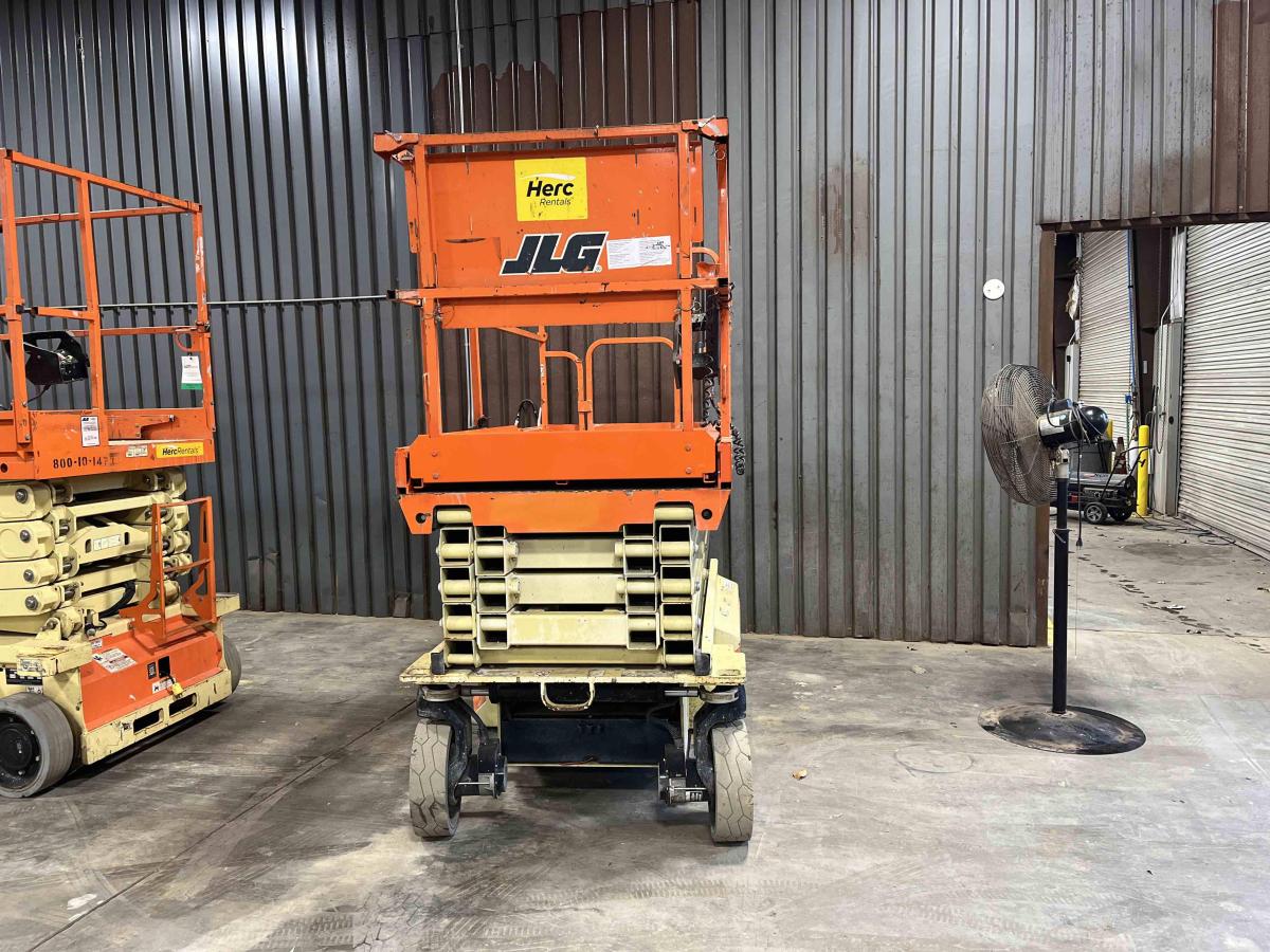 2018 JLG 2646ES
