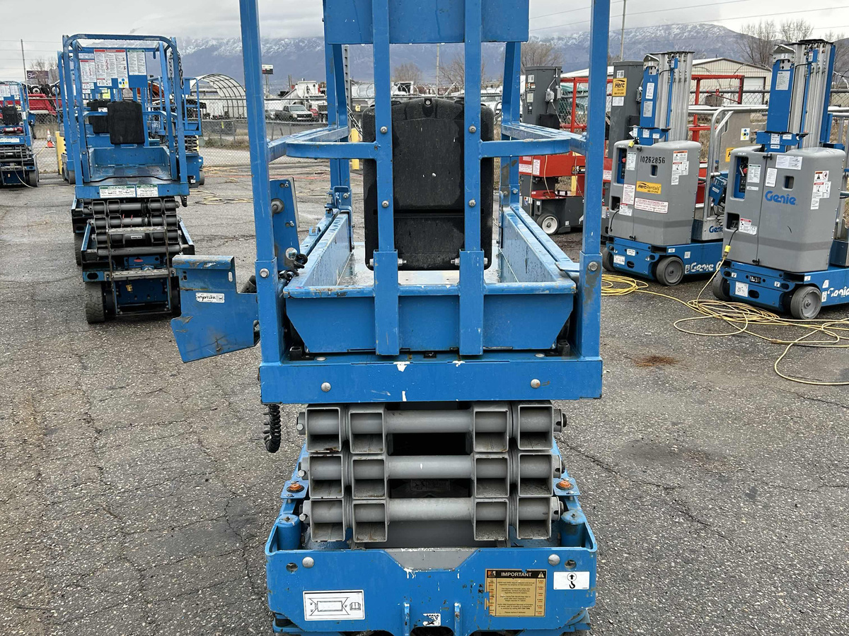 2018 Genie GS-1930-2