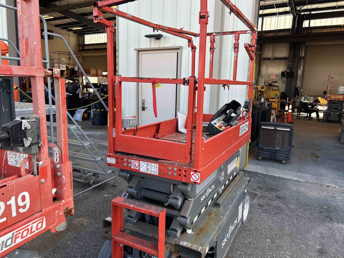 2021 Skyjack SJ3219-3