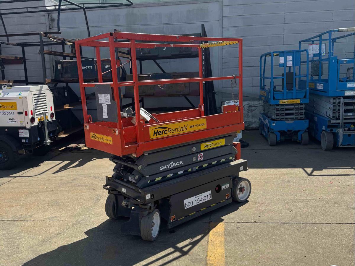 2017 Skyjack SJ3219