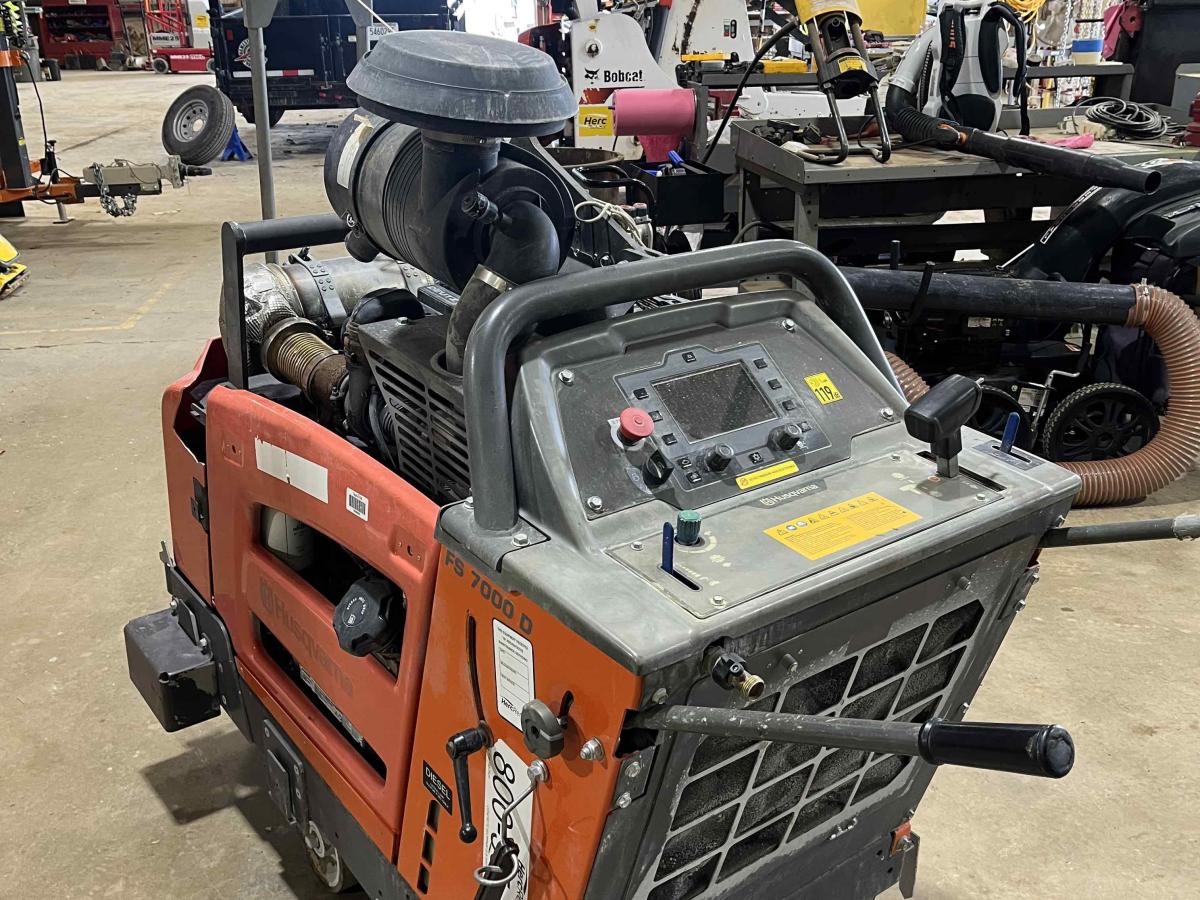 2021 Husqvarna FS7000-5